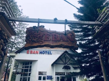 Khách sạn Ê Ban